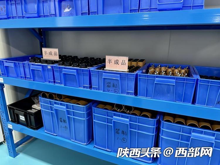 机电一体化，开启仓储物流的未来科幻新模式！